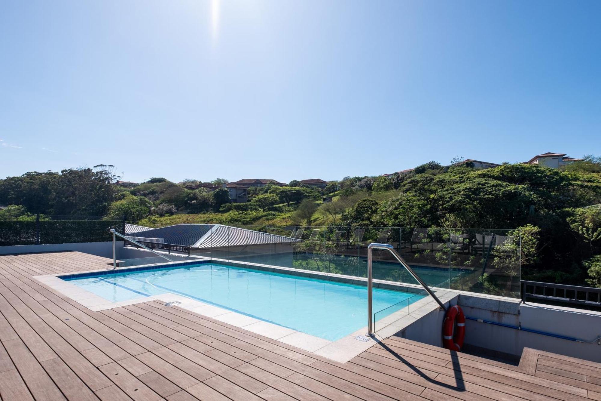 Zimbali Lakes Boulevard * Ballito